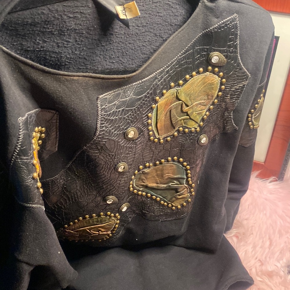 Rina Dinarski For Domallo Women’s tunic top leather sz M